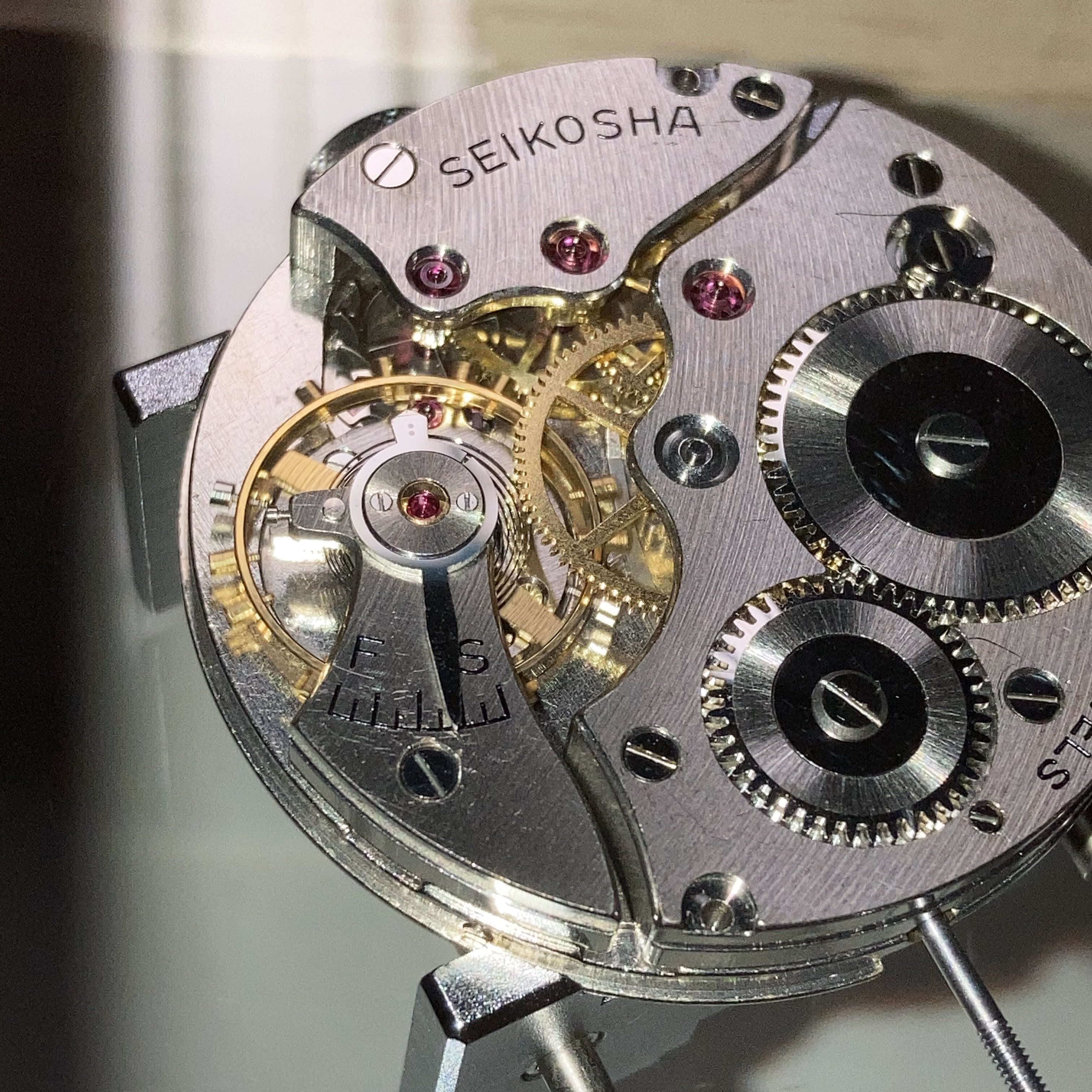 高感度ショップで2023年売れたブランド メンテ済み・動作正常】SEIKOパタパタ時計 花 DZ620 フリッピィ インテリア時計